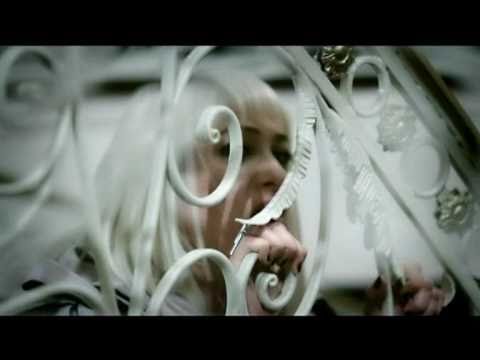ZEYNEP - SONUMUZ BELLİ / OFFICIAL VIDEO 2011
