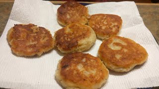 Old Fashion Potato Cakes / How to Use Left Over Mashed Potatoes