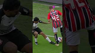 O BANDEIRA VIROU JUIZ DO UFC E TEVE QUE SEPARAR O COMEÇO DE TRETA NO CORINTHIANS X SÃO PAULO #shorts