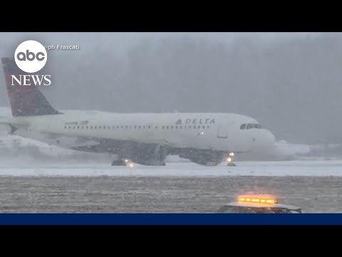 Winter weather in Northeast leads to thousands of flight delays, cancellations