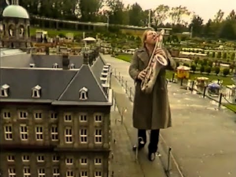 1987 PTT - Guus van Waveren, music Willem Breuker