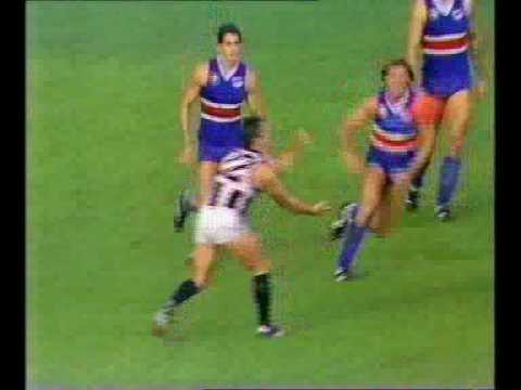 VFL Football R5 1986 - Footscray v Collingwood