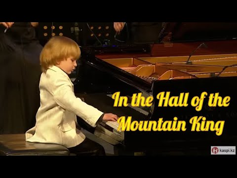 Grieg: Peer Gynt "In the Hall of the Mountain King" / Elisey Mysin 6 years