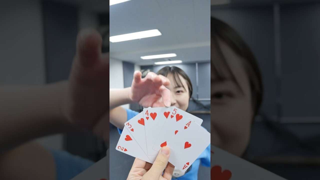 ボールをカップに入れろ！！