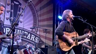 Sixwire &quot;Die Living&quot; - NAMM 2012 with Taylor Guitars