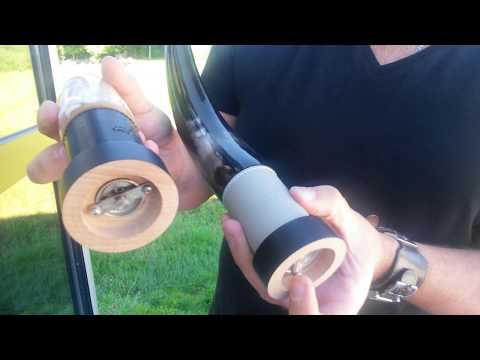 How to use the Forge de Laguiole Pepper & Salt mills