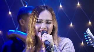 Download lagu ORA SENGAJA || NOK AY || HIBURAN ONLINE DEWI KIRANA 9 MARET 2022 mp3
