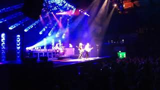 Go Go Go (poor quaity sound - sorry) Status Quo Nottm, 14 December 13