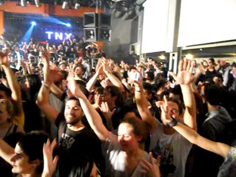 FATBOY SLIM @ TNX 2011-02-20 Satisfaction Vs Rockafeller Skank