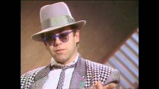 Elton John - Interview on The Wogan Show in 1986 (HD)
