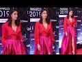 Kareena Kapoor S GRAND Entry At Elle Beauty Awards 2019