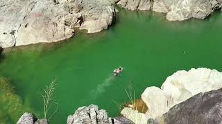 preview picture of video 'Hồ Nước Trong Xanh Tuyệt Đẹp Giữa Đại Ngàn'