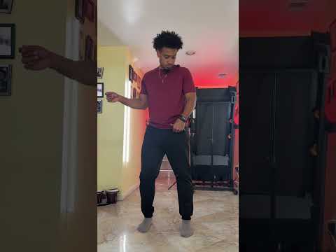 Félix Cumbé - El Inmigrante | Traditional Bachata #Dancing