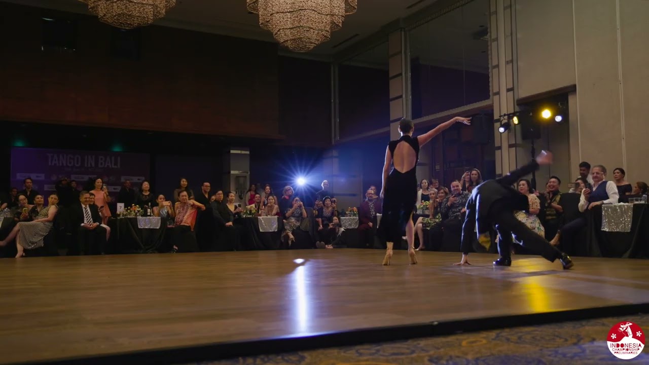 62 - Tango in Bali 2025 - Miguel Angel Zotto y Daiana Guspero