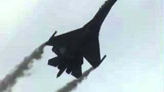 Download lagu Atraksi sukhoi Tni Au (Rayhanakbar96) mp3