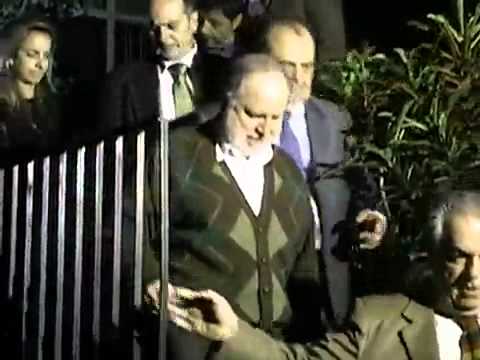 Imagens mostram Pimenta Neves se entregando à polícia