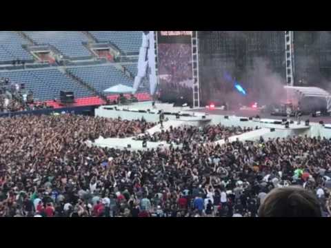 AVENGED SEVENFOLD HAIL TO THE KING 6-7-17 MILE HIGH