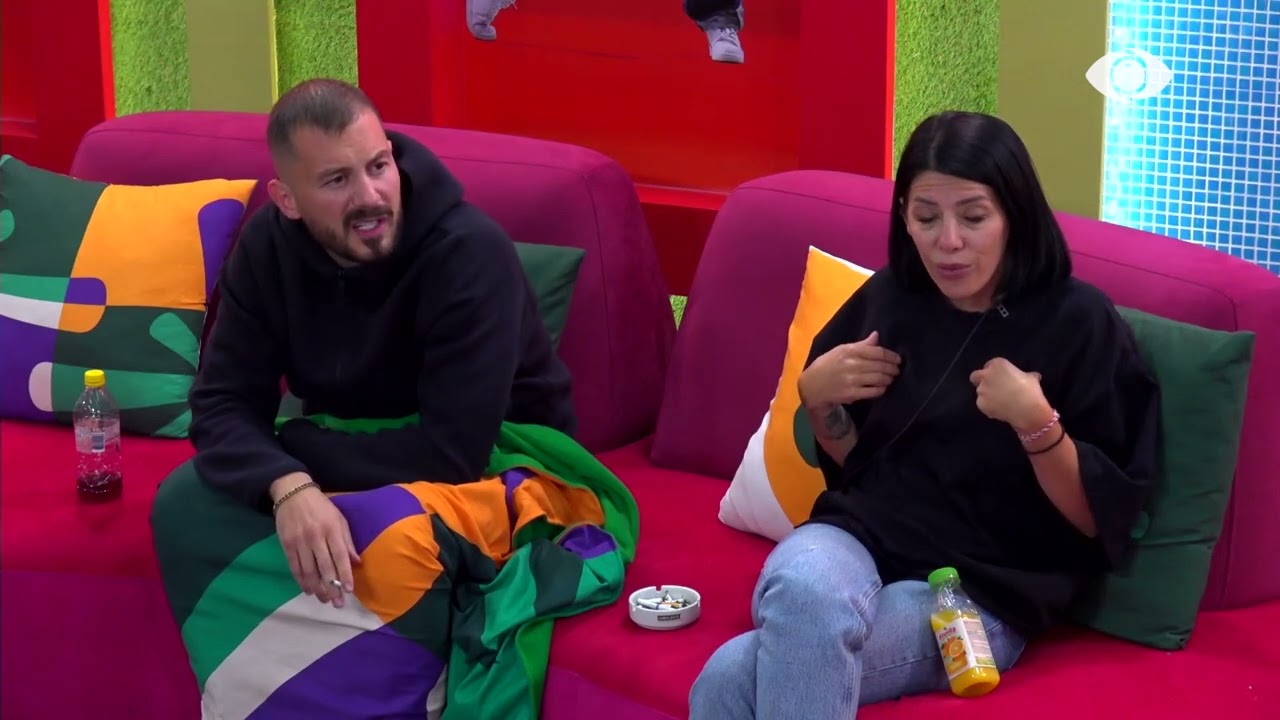 Romeo këshillon Françeskën: Nëse dikush të injoron dhe ti e injoron mbrapa del e fituar