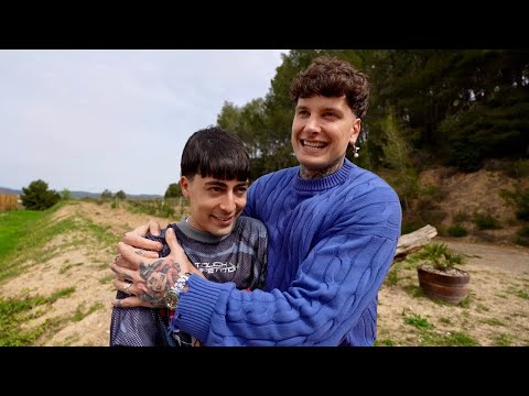 Llevé a Mi Mejor Amigo al Lugar Donde Nací