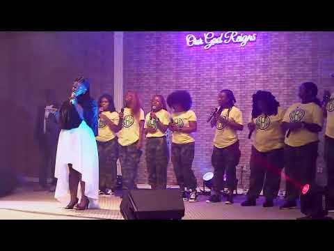 Esther Smith - LIVE Performance At Charisma Word Ministry USA (Columbus Ohio)