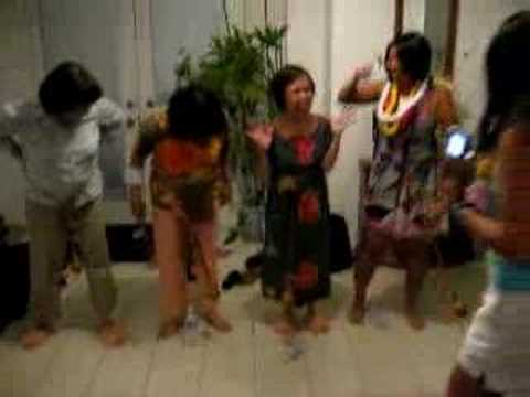 download lagu mp3 mp4 Bride Water Bottle, download lagu Bride Water Bottle gratis, unduh video klip Bride Water Bottle