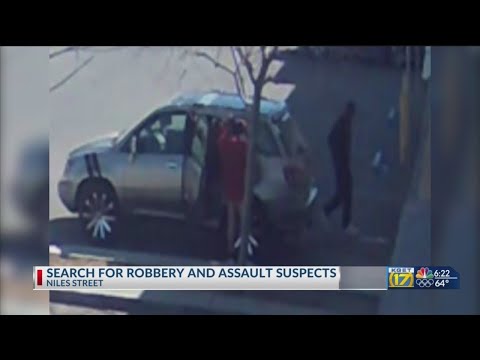 KCSO looking for 2 suspects wanted for robbery at WSS shoe store