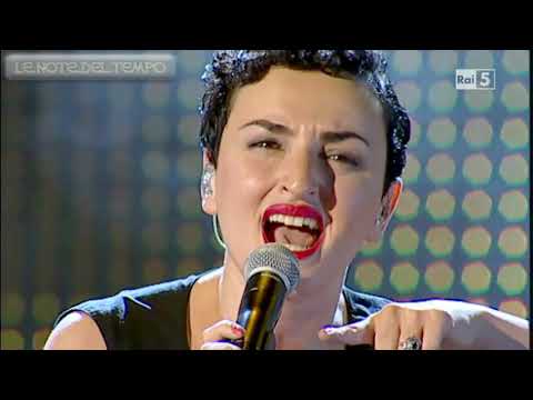 Arisa  -  Vincenzina E La Fabbrica (Live)