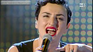 Arisa  -  Vincenzina E La Fabbrica (Live)
