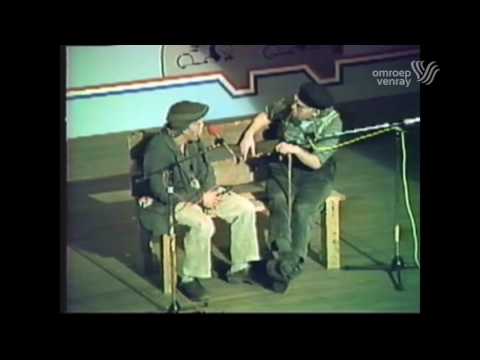 VASTELAOVEND IEN ROOJ  1982 Grad en Petran Oeldere