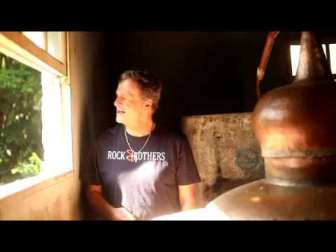 Perto do Mar (homenagem à Garopaba) - Rock Brothers Garopaba [Clipe Oficial]