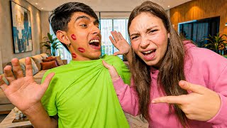 Download lagu My Ex Caught Me With Balalaika Lipstick Marks And Freaked Out From Jealousy!! mp3 Download lagu My Ex Caught Me With Balalaika Lipstick Marks And Freaked Out From Jealousy!! mp3