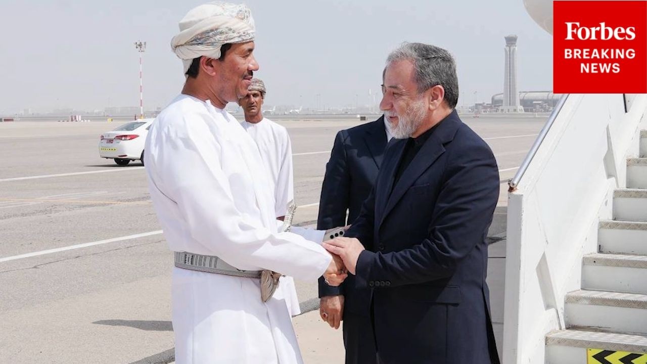 Video | Iranian Foreign Minister Abbas Araghchi Arrives In Muscat, Oman, For Talks