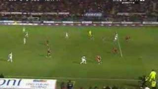 preview picture of video 'Livorno vs Juventus (Trezeguet 0:3)'