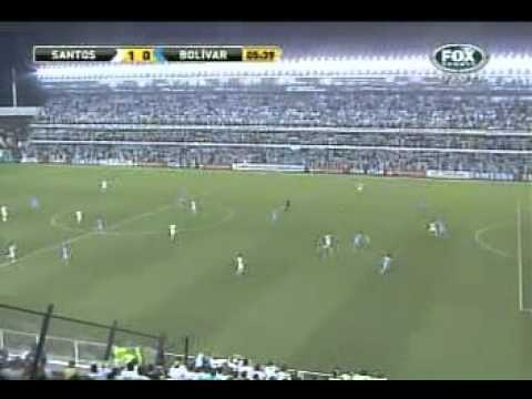 Golazo de Elano de Santos al Bolivar remate violento desde larga distancia