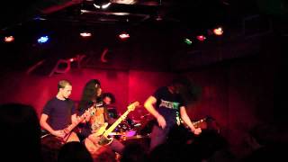 Warbringer - Shattered Like Glass