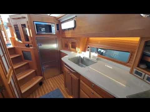 2020 Sabre 48 Salon Express Dream Giver Video