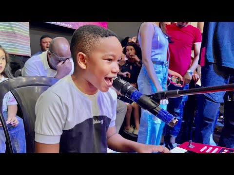 QUE MENINO UNGIDO 😭 QUE VOZ INCRÍVEL 🔥 | CONVERSANDO COM JESUS