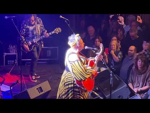 KAZ HAWKINS Blues aan de Zaan, because you loved me 22 november 2025