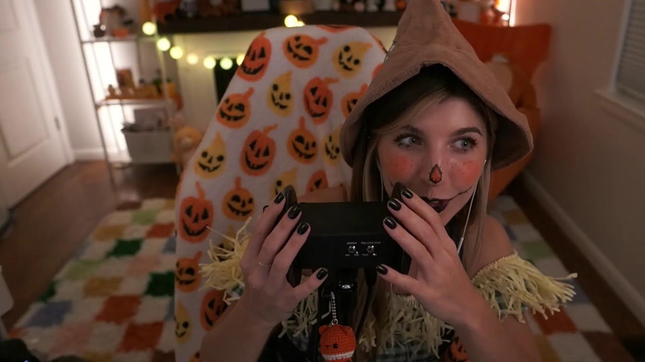 Spooky Tingles hehe LIVE ASMR ♡