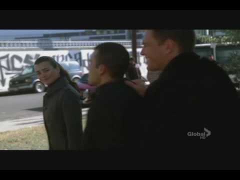NCIS - Ziva and Tony confronts gang members
