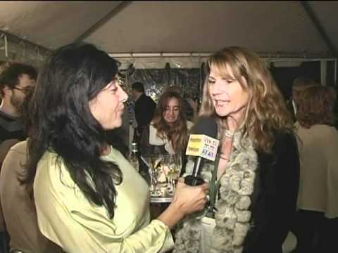 Heather Buchanan is a freelance writer her column Kiss & Tell in the East Hampton Independent