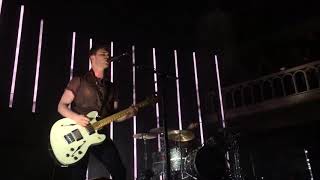 Royal Blood - How Did We Get So Dark? (live at the paradisco)