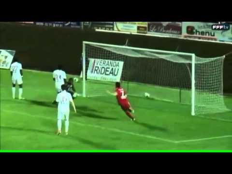 RIFFI MANDANDA (Goalkeeper)