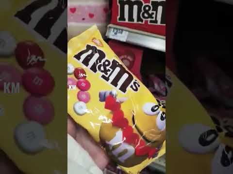 M&M's PEANUT MILK CHOCOLATE VALENTINE'S DAY CANDY #shorts #chocolate