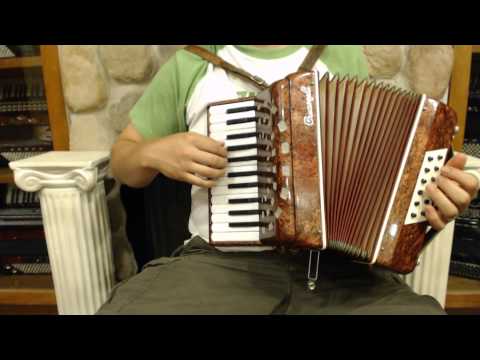 1915 - Brown Crucianelli MM 12 $495