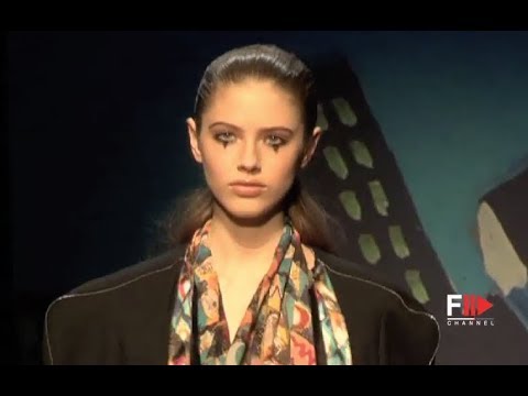 TSUMORI CHISATO Fall 2009/2010 Paris - Fashion Channel