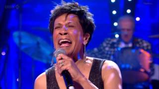 Bettye Lavette - I&#39;m Not The One (Jools Annual Hootenanny 2013)