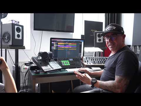 Studio crashing Cabarza aka Jason Herd previewing the Pete Zorba and Cabarza album.