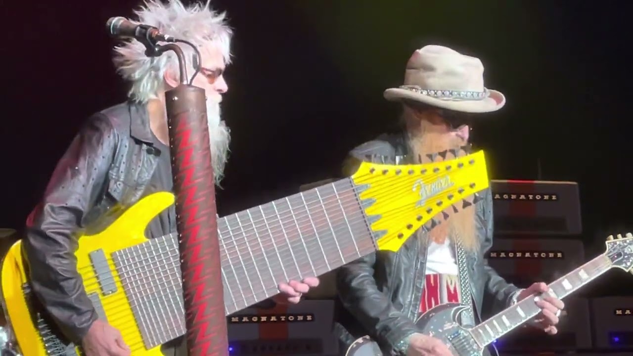 ZZ TOP - GOT ME UNDER PRESSURE - YouTube