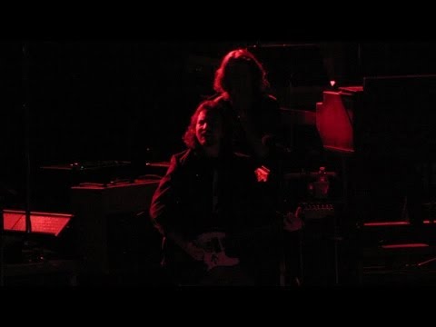 Pearl Jam: Sometimes [HD] 2010-05-20 - New York, NY